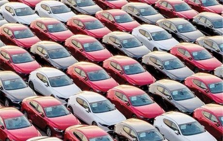 تعرفه واردات خودروهای باکیفیت باید کاهش یابد