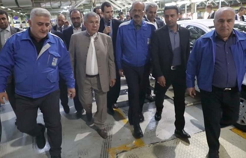 بازدید رییس جمهور تاتارستان از خطوط تولید ایران خودرو