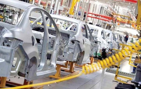 ظرفیت تولید سالانه ۳۳۰ هزار دستگاه خودرو در آذربایجان‌ شرقی