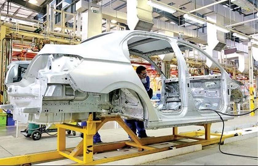 اقدامات یک سال اخیر وزارت صمت برای رفع مشکلات خودروسازی