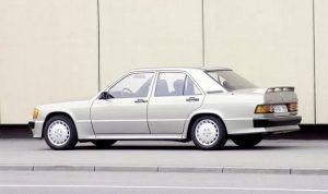 40 سالگی بنز 190 کد W201