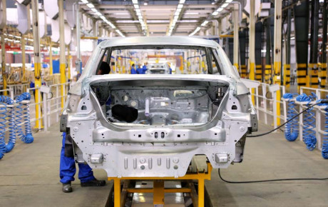 شکستن رکورد تولید خودرو در ایران / آذر ۱۴۰۱