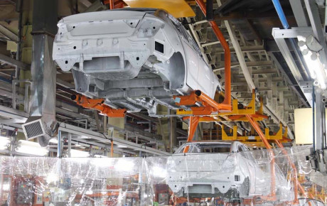 کنترل تورم تولید خودرو در ۳ ماه تابستان ۱۴۰۱