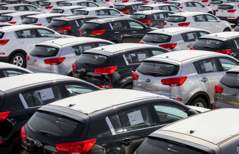اصرار مجلس بر واردات خودرو