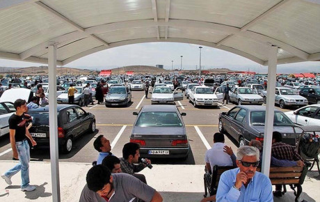 تشریح دلیل گرانی خودرو در بازار توسط وزارت صمت