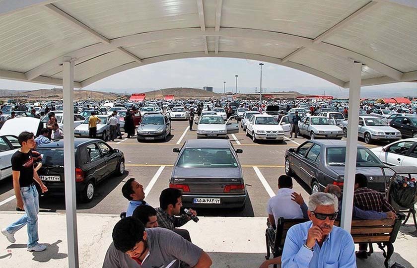 تشریح دلیل گرانی خودرو در بازار توسط وزارت صمت