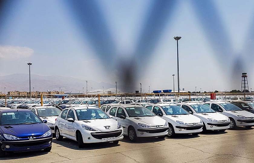 افزایش 100 درصدی نرخ کارخانه هدف خودروسازان است