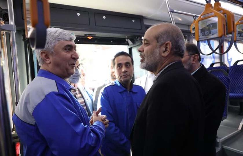 ایران خودرو برای نوسازی ناوگان حمل و نقل عمومی آماده است
