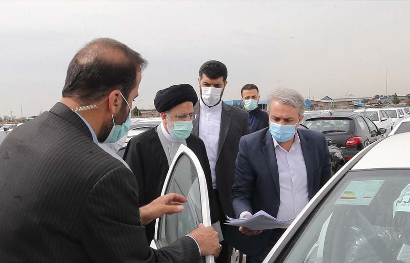 ۱۱ تصمیم ضد و نقیض در سیاست‌ خودرویی