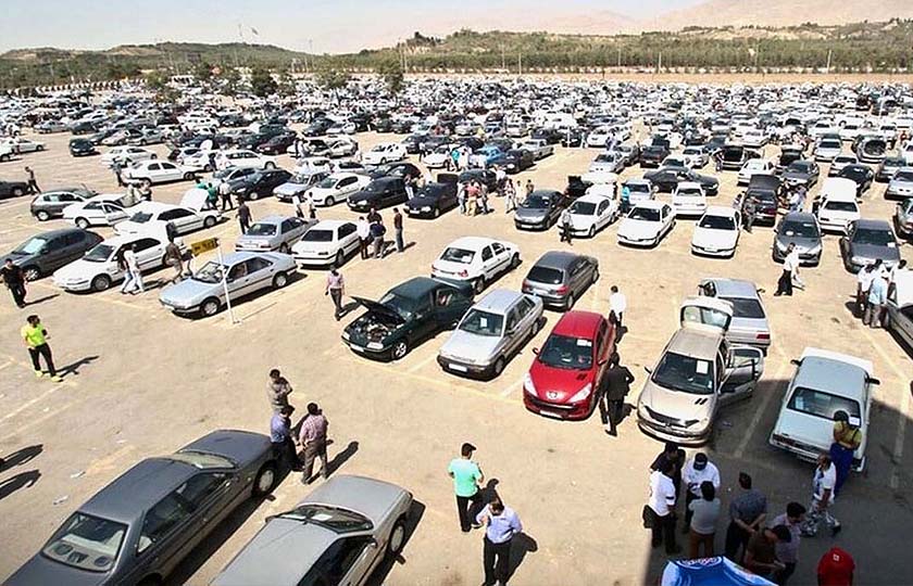 بازار خودرو در کما / بهمن 1401