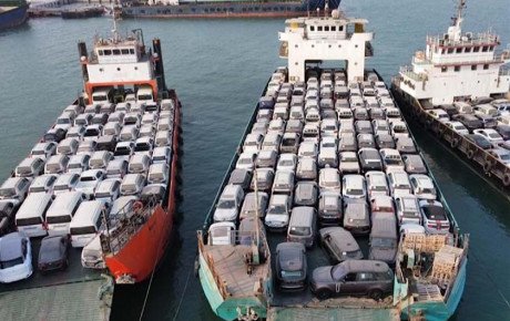 واگذاری خودروهای وارداتی قبل از پایان ۱۴۰۱ آغاز می شود