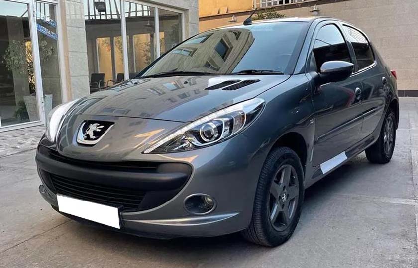 واکنش ایران خودرو به فیلم کیفیت پایین پژو 207