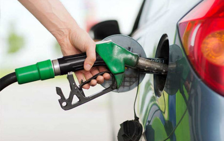 مصرف بنزین خودروهای ایران ۲.۵ برابر استاندارد جهانی است