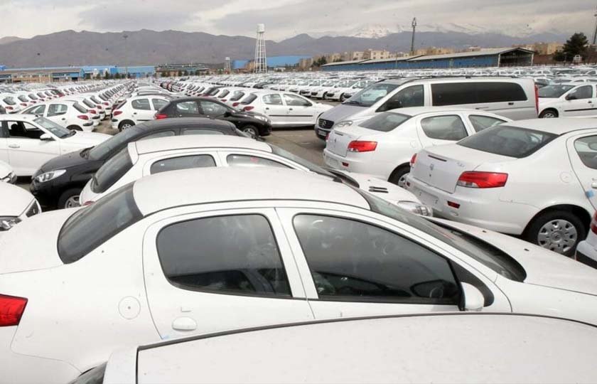 بررسی سرنوشت قیمت کارخانه‌ای خودرو در 3 سناریو
