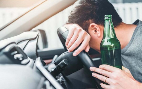 ضبط گواهینامه رانندگان مصرف کننده مشروبات الکلی