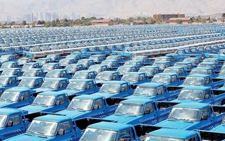 ۱۲‌ هزار دستگاه نیسان آبی در پارکینگ