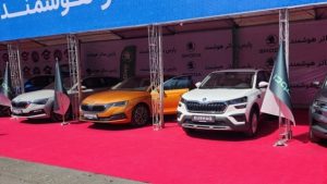 خودروهای صفر کیلومتر وارداتی در نمایشگاه بین المللی تهران