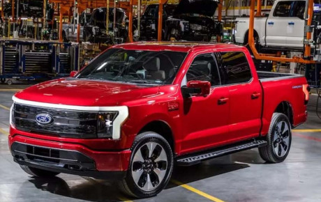 افزایش تولید ۳ برابری پیکاپ فورد F-150 لایتنینگ