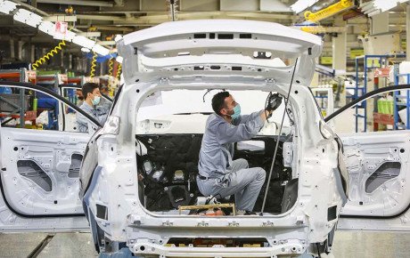 رشد ۳۰ درصدی تولید خودرو در ۴ ماه اول ۱۴۰۲