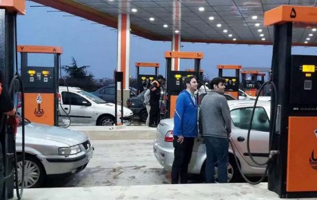 کاهش صف‌ های پمپ‌ بنزین‌ در کلانشهرها