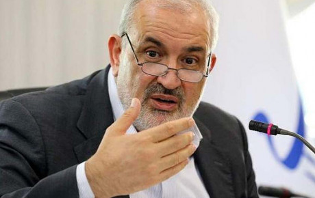 دو نرخی شدن قیمت خودرو کاری غیرکارشناسی بود