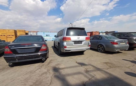 دلیل تعویق تعیین تکلیف خودروهای رسوبی تا امسال