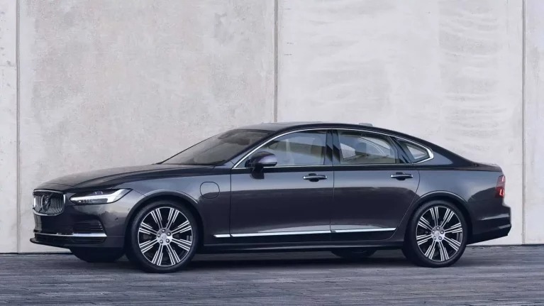 ولوو S90