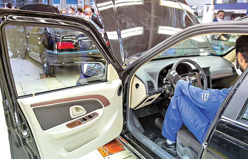 کاهش تولید خودرو و قطعات در سال 1402