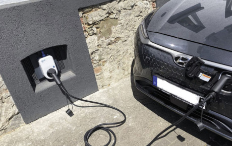 محاسبه تعرفه برق خودروهای برقی مشابه برق واحدهای تجاری