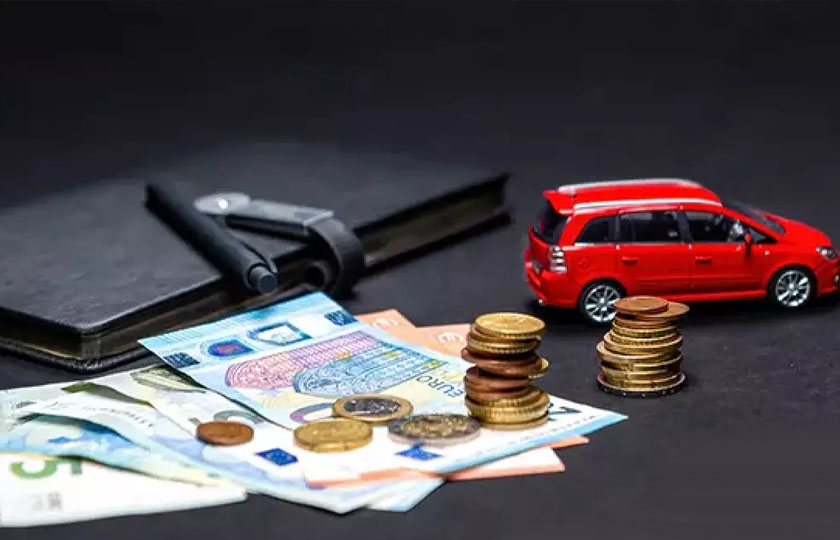 فرار از مالیات با فروش خودرو به دلار