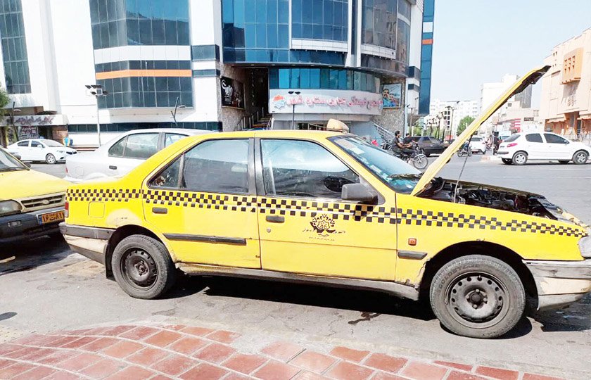 فرسودگی بیش از ۶۰ درصد تاکسی‌ های تهران