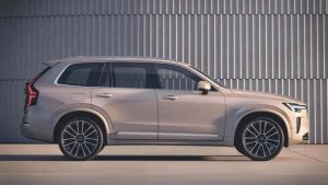 معرفی ولوو XC90 مدل 2025