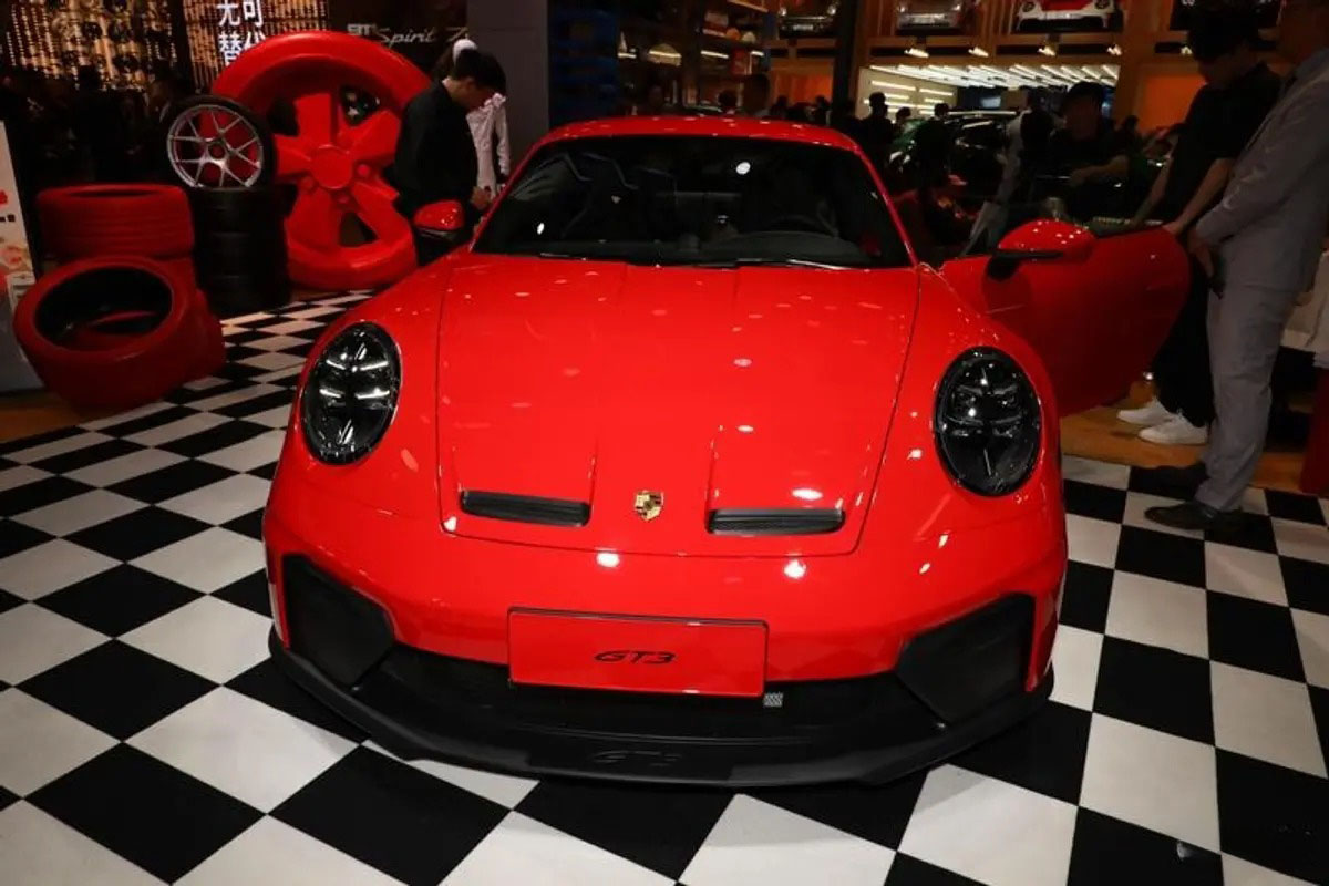 پورشه 911 GT3 تورینگ 