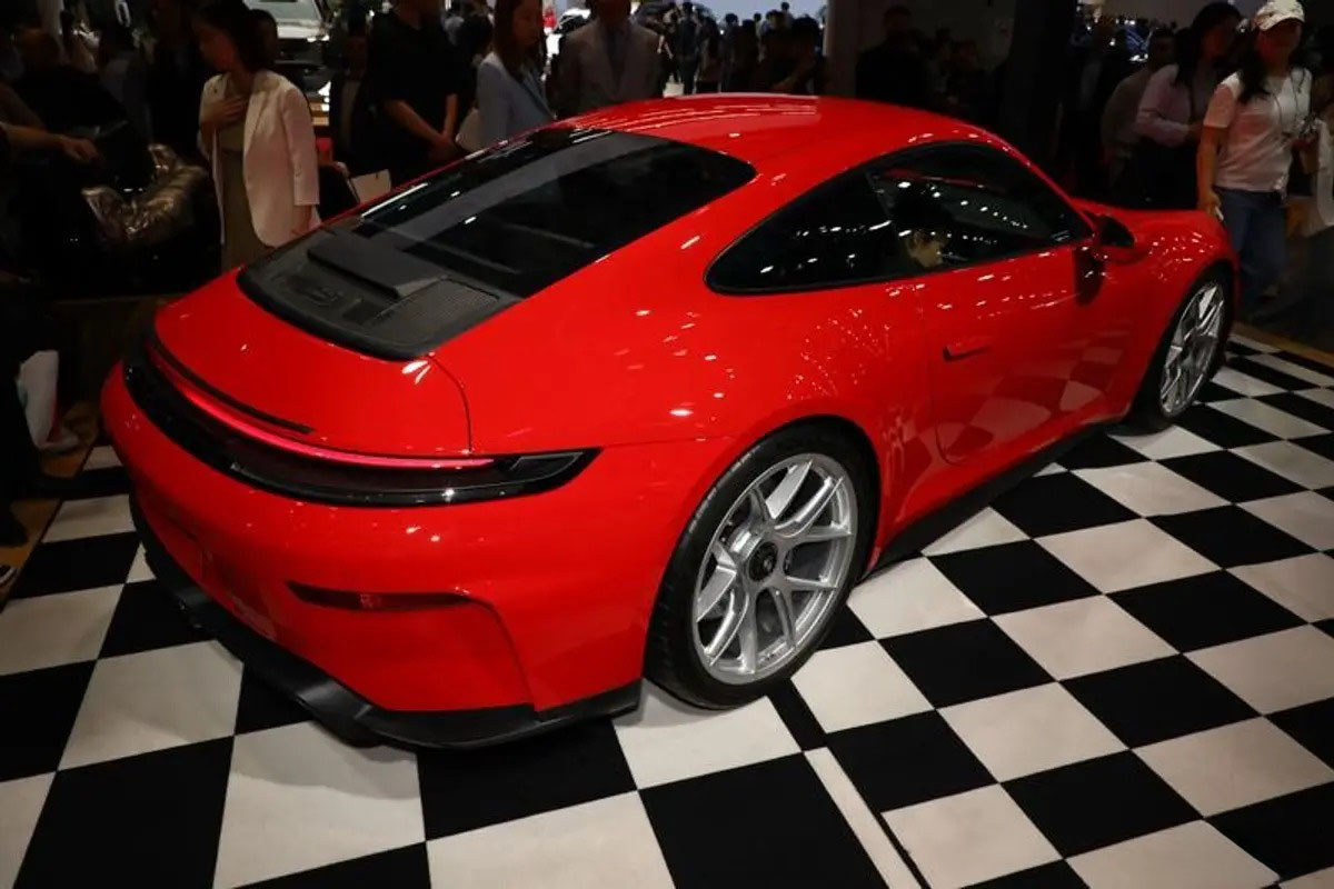 پورشه 911 GT3 تورینگ