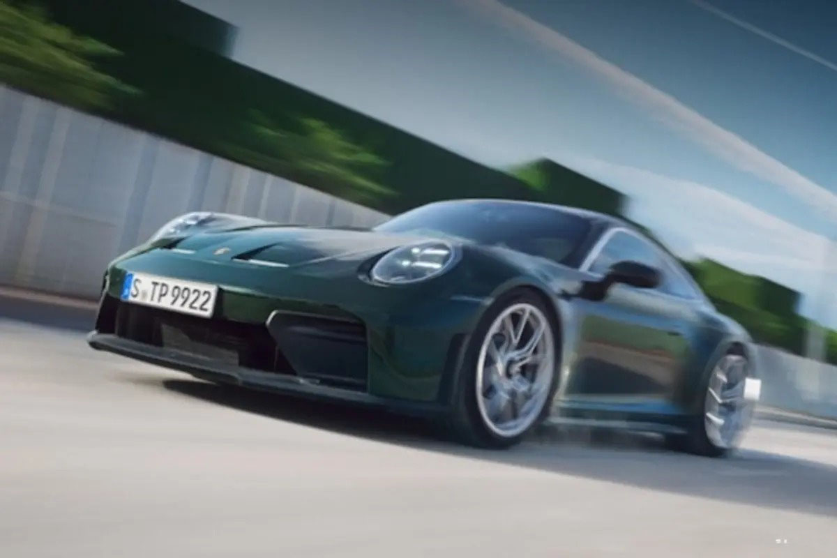 پورشه 911 GT3 تورینگ