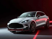 معرفی استون مارتین DBX S