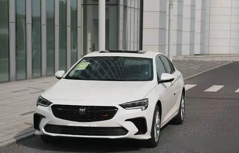 معرفی بیوک رگال GS 2025