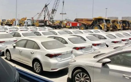 نگاهی به واردات خودرو در ۱۴۰۳ و سال جدید