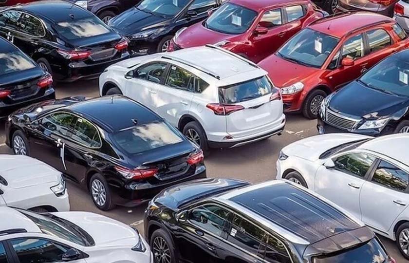 افزایش قیمت خودروهای وارداتی براساس قانون نیست