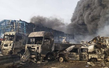 روند جبران خسارت بارها و خودروهای سوخته بندر رجایی