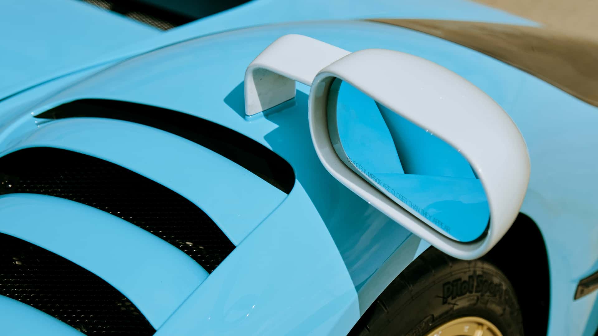 معرفی SCG 007s