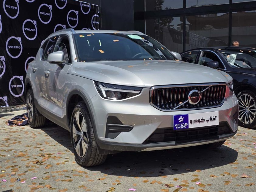 ولوو XC40