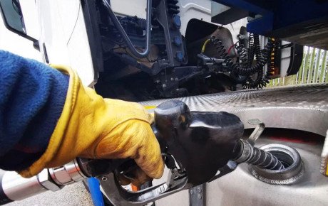 ۳ نرخی شدن گازوئیل؛ دغدغه کامیون داران، تصمیم گیری در آینده