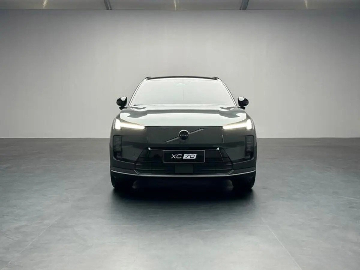 ولوو XC70