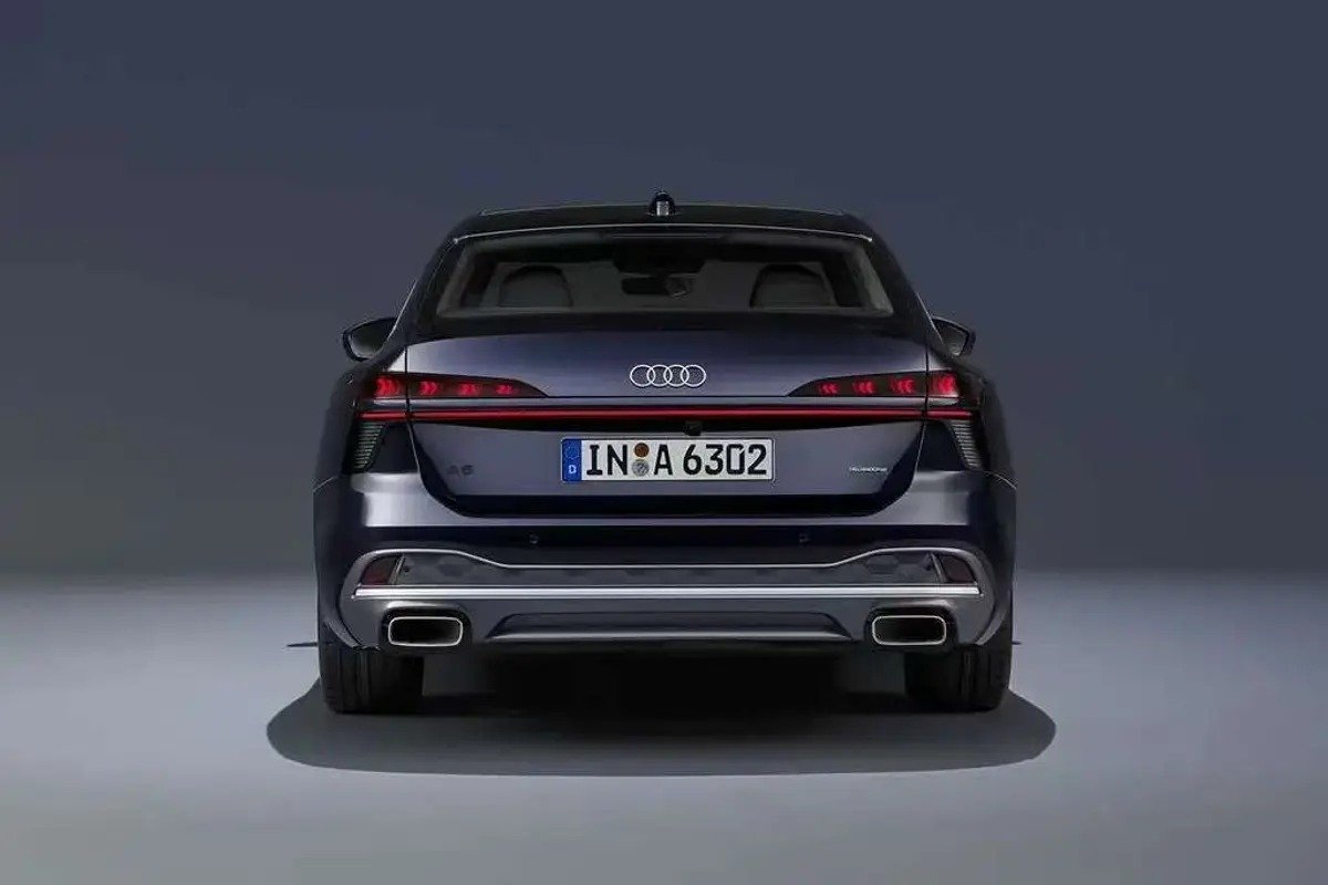 آئودی A6L