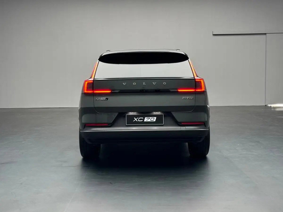 ولوو XC70