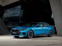 معرفی بی‌ ام‌ و ۵۴۰i xDrive Legacy Edition