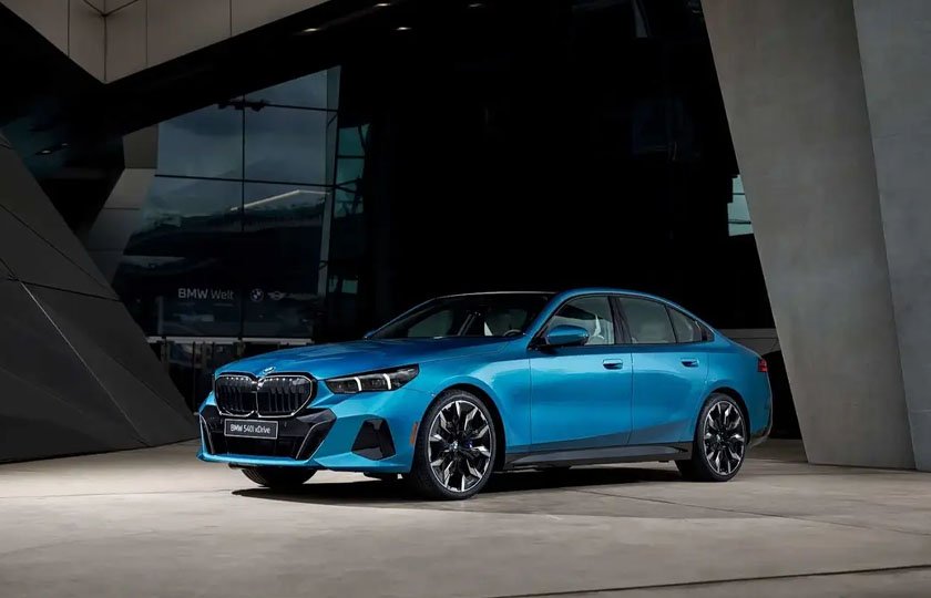 معرفی بی‌ ام‌ و 540i xDrive Legacy Edition
