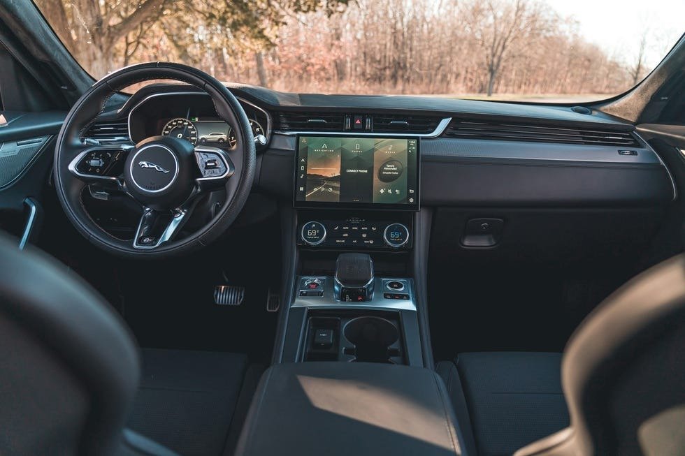 معرفی جگوار F-Pace نسخه SVR 575 Ultimate Edition برای استرالیا
