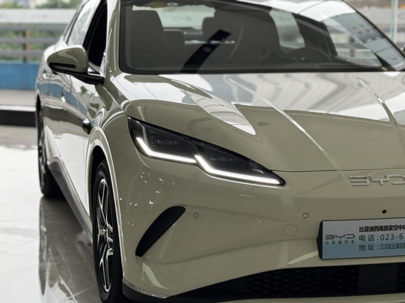 بی وای دی سیل 06 EV مدل 2025